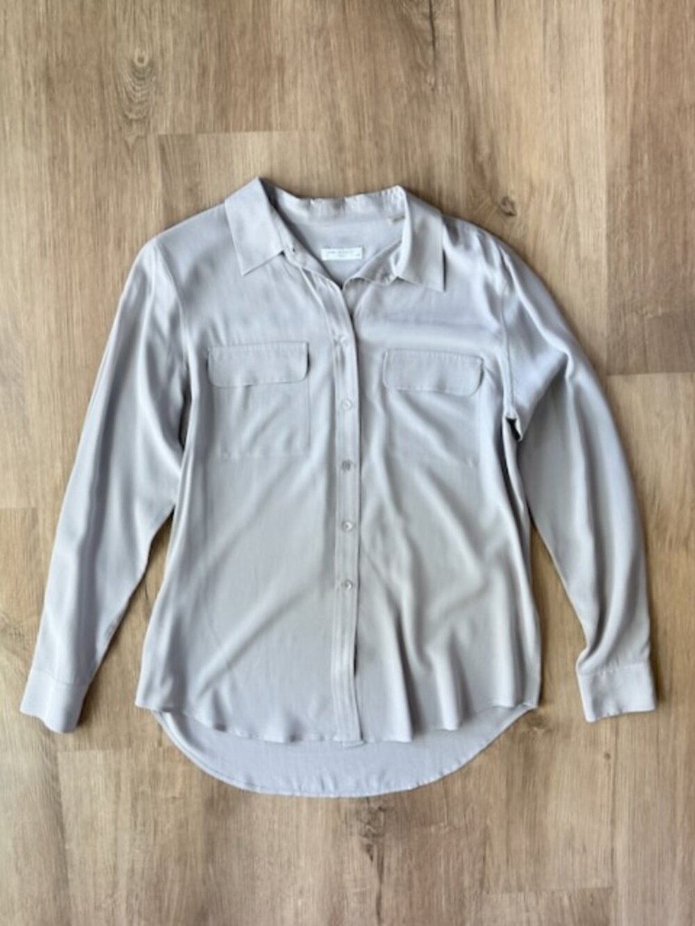 Equipment Femme Silk Signature Shirt Gray L